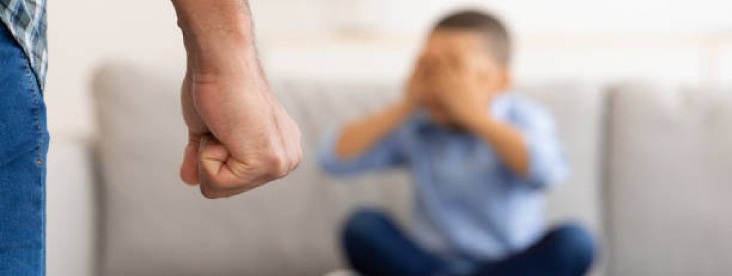 教仔系列 - 體罰